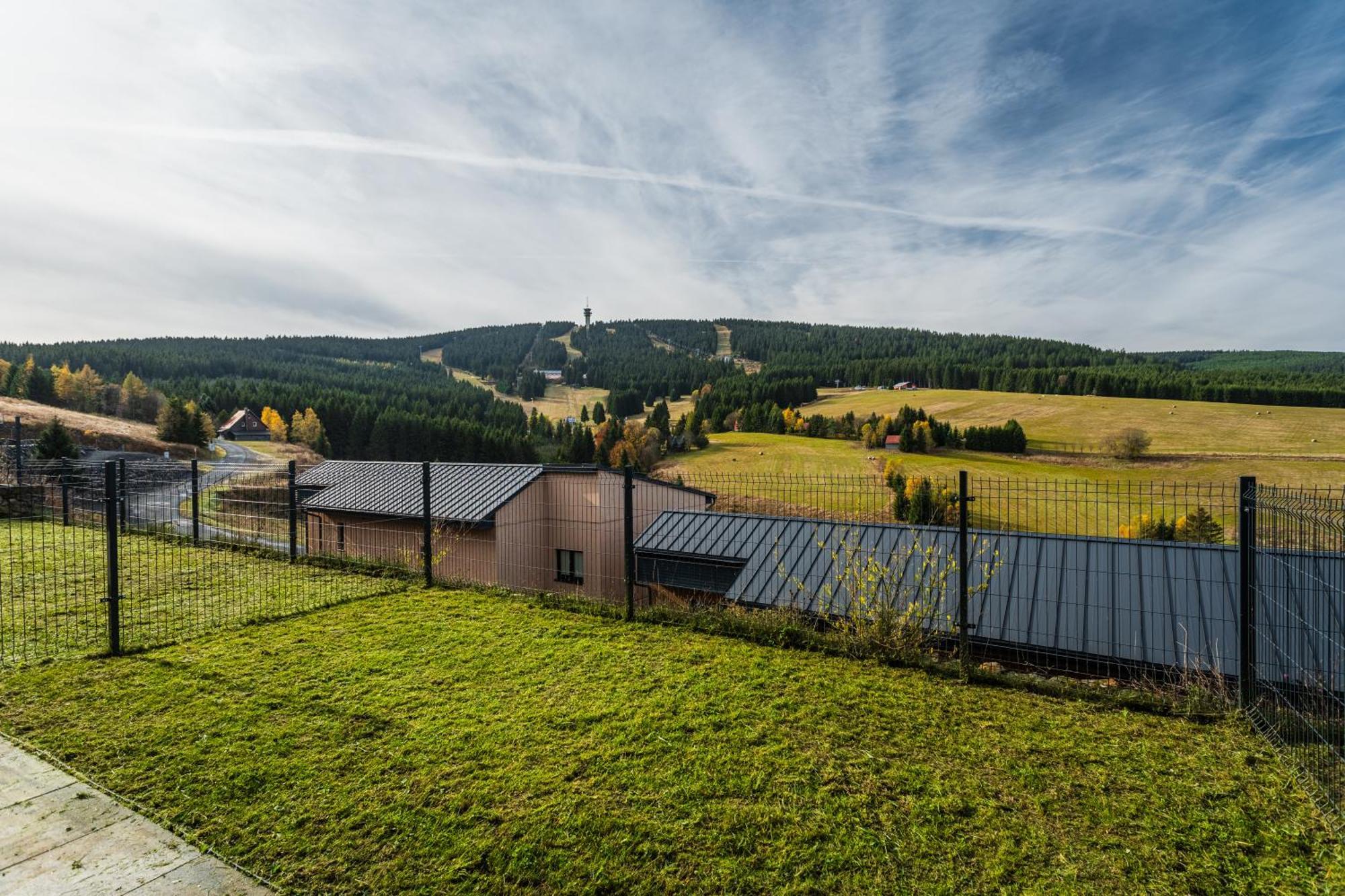 Apartmany Vista Klinovec Loučná pod Klínovcem Eksteriør billede
