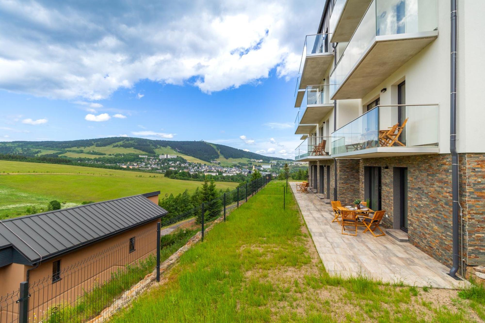 Apartmany Vista Klinovec Loučná pod Klínovcem Eksteriør billede